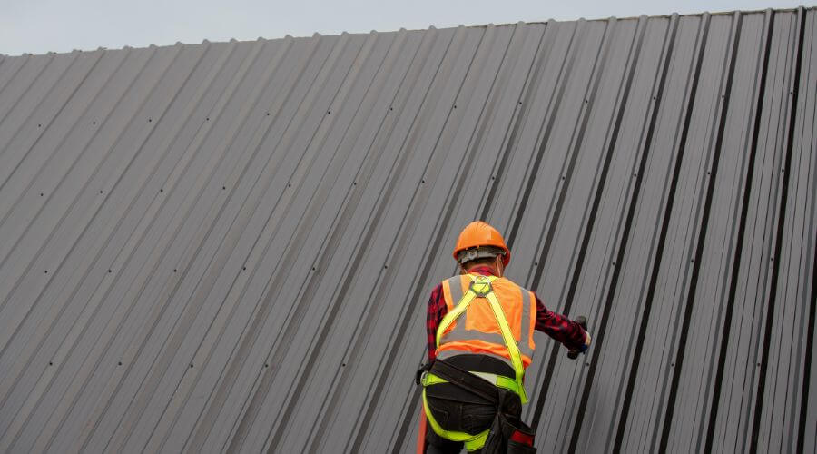 Professional metal roof installation services in La Fayette, IL